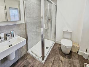 Photo 6- click for photo gallery